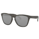 Oakley Frogskins™ Woodgrain Collection (Asia Fit) sunglasses Woodgrain frame Prizm Black lens