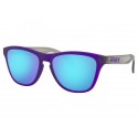 Oakley Frogskins™ XS (Youth Fit) sunglasses Matte Translucent Crystal Purple frame Prizm Sapphire lens