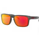 Oakley Holbrook™ (Asia Fit) sunglasses Grey Smoke frame Prizm Ruby lens
