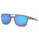 Oakley Latch™ Beta sunglasses Matte Grey Ink frame Prizm Sapphire Polarized lens
