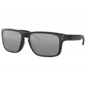 Oakley Los Angeles Chargers Holbrook™ sunglasses Matte Black frame Prizm Black lens