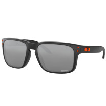 Oakley Cleveland Browns Holbrook™ sunglasses Matte Black frame Prizm Black lens