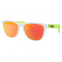 Oakley Frogskins™ (Asia Fit) Origins Collection sunglasses Matte White frame Prizm Ruby lens