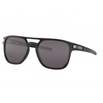 Oakley Latch™ Beta sunglasses Matte Black frame Prizm Grey lens
