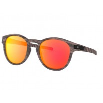 Oakley Latch™ Woodstain Collection sunglasses Rosewood frame Prizm Ruby lens