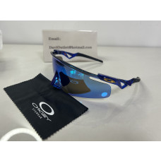 Oakley QNTM Kato Sunglasses 9481D Trans LT Curry Prizm 