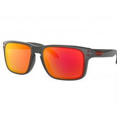 Oakley Holbrook™ (Asia Fit) sunglasses Grey Smoke frame Prizm Ruby lens