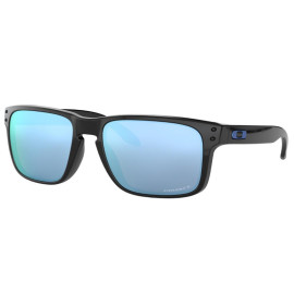 Oakley Holbrook™ sunglasses Polished Black frame Prizm Deep Water Polarized lens