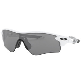 Oakley RadarLock® Path® (Asia Fit) sunglasses Matte White frame Slate Iridium lens